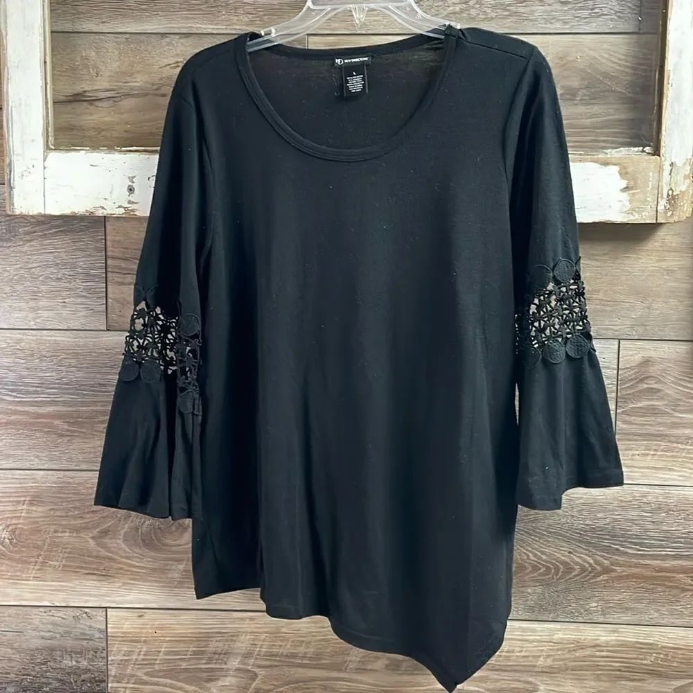 New Directions Long Bell Sleeve Top, Size Large, Black with Lace